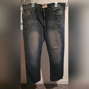 Men's Classic Denim Slim Fit Jeans